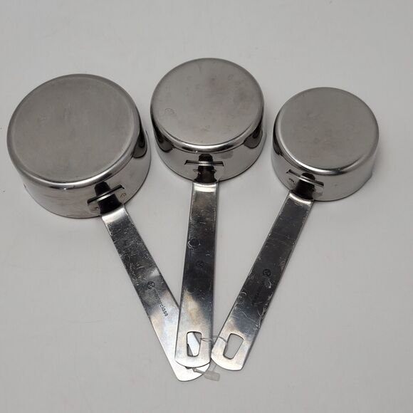 Master Class Stainless Steel Measuring Cups - Set of 3 - Picture 4 of 10